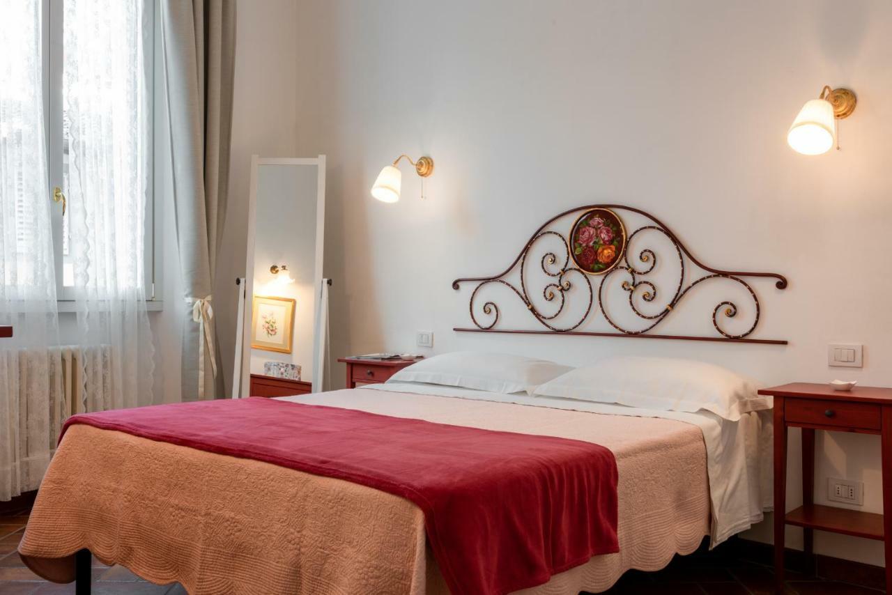 Le Rose Di Leonardo - Antica Dimora Apartment Firenze Bagian luar foto