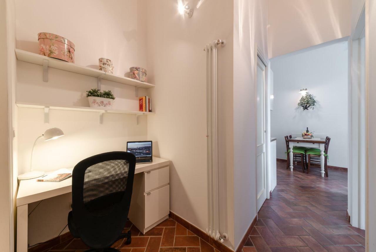 Le Rose Di Leonardo - Antica Dimora Apartment Firenze Bagian luar foto