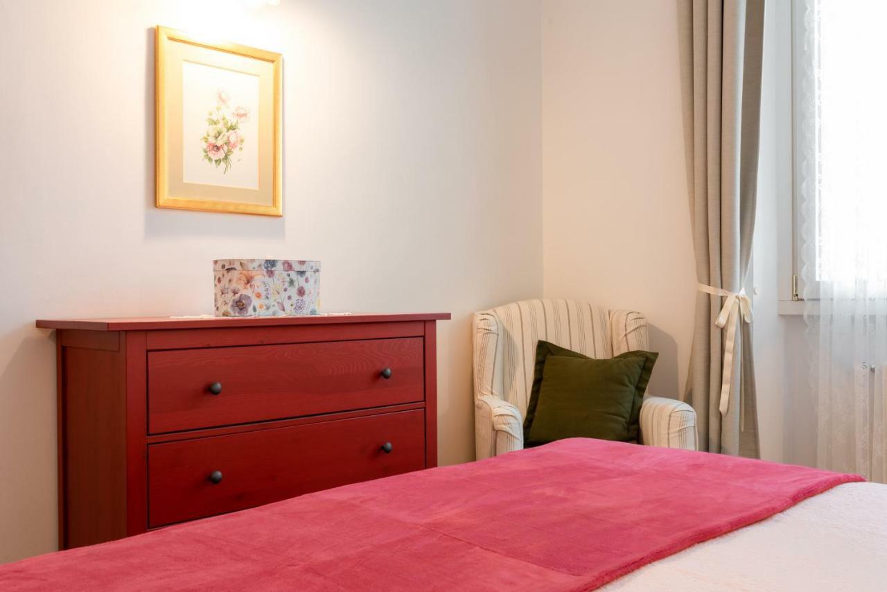 Le Rose Di Leonardo - Antica Dimora Apartment Firenze Bagian luar foto