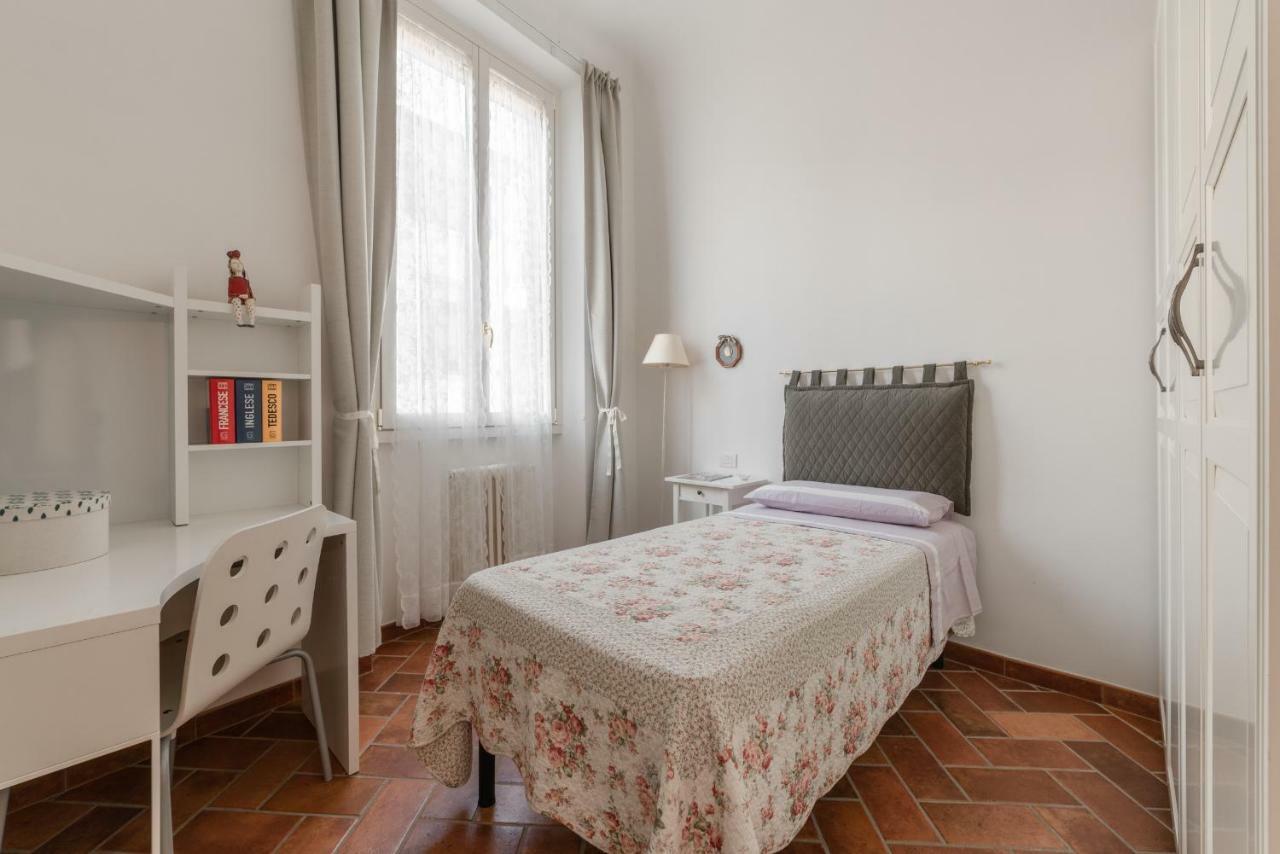 Le Rose Di Leonardo - Antica Dimora Apartment Firenze Bagian luar foto